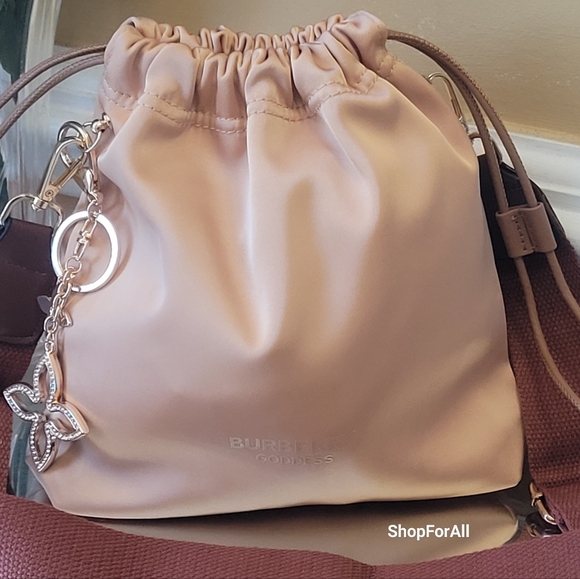 Burberry draw string pouch - Picture 3 of 13